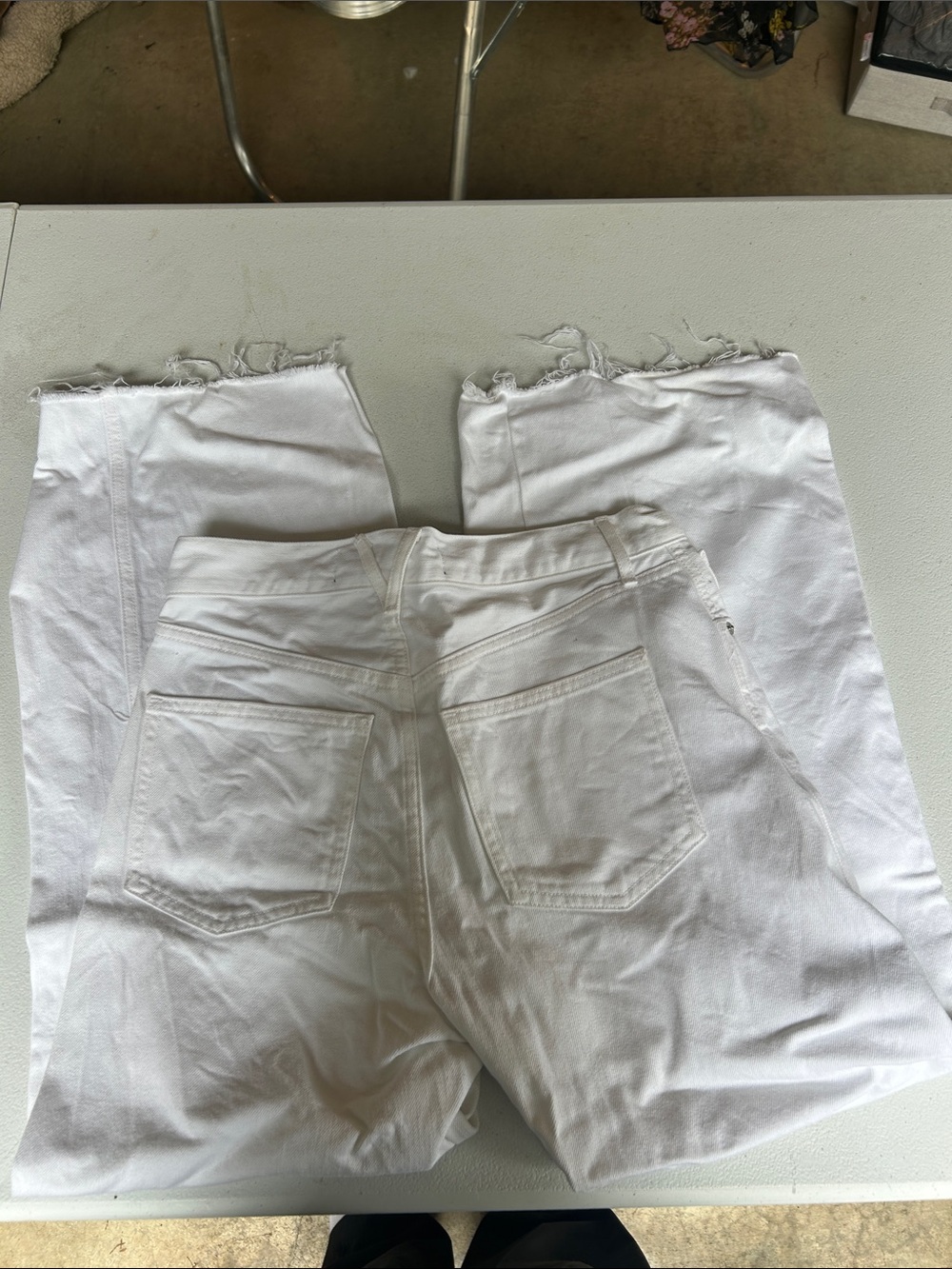 Veronica beard Taylor ankle jeans white
